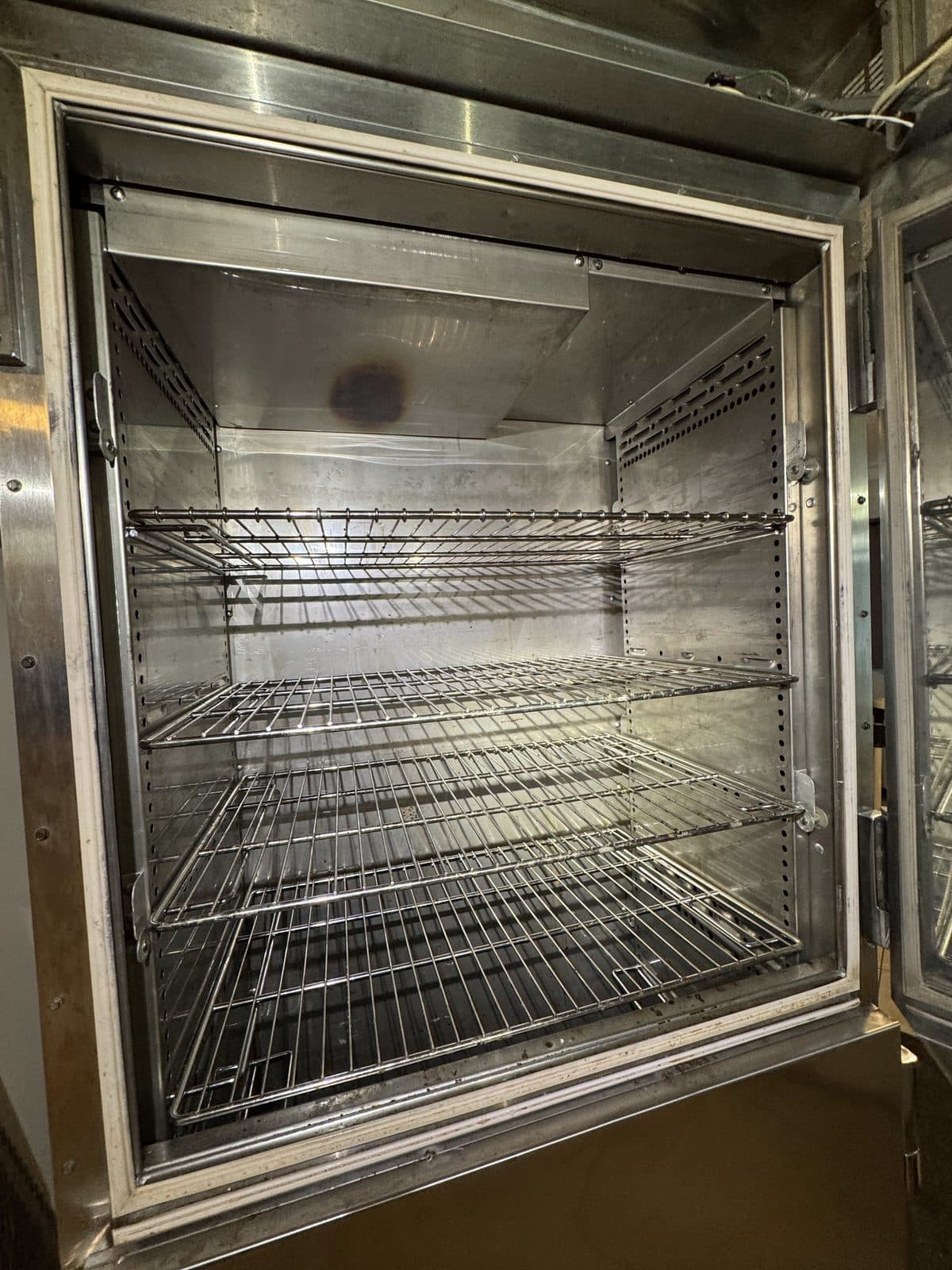 Bar refrigeration repair in turbo air, FL — ALANSY technicians