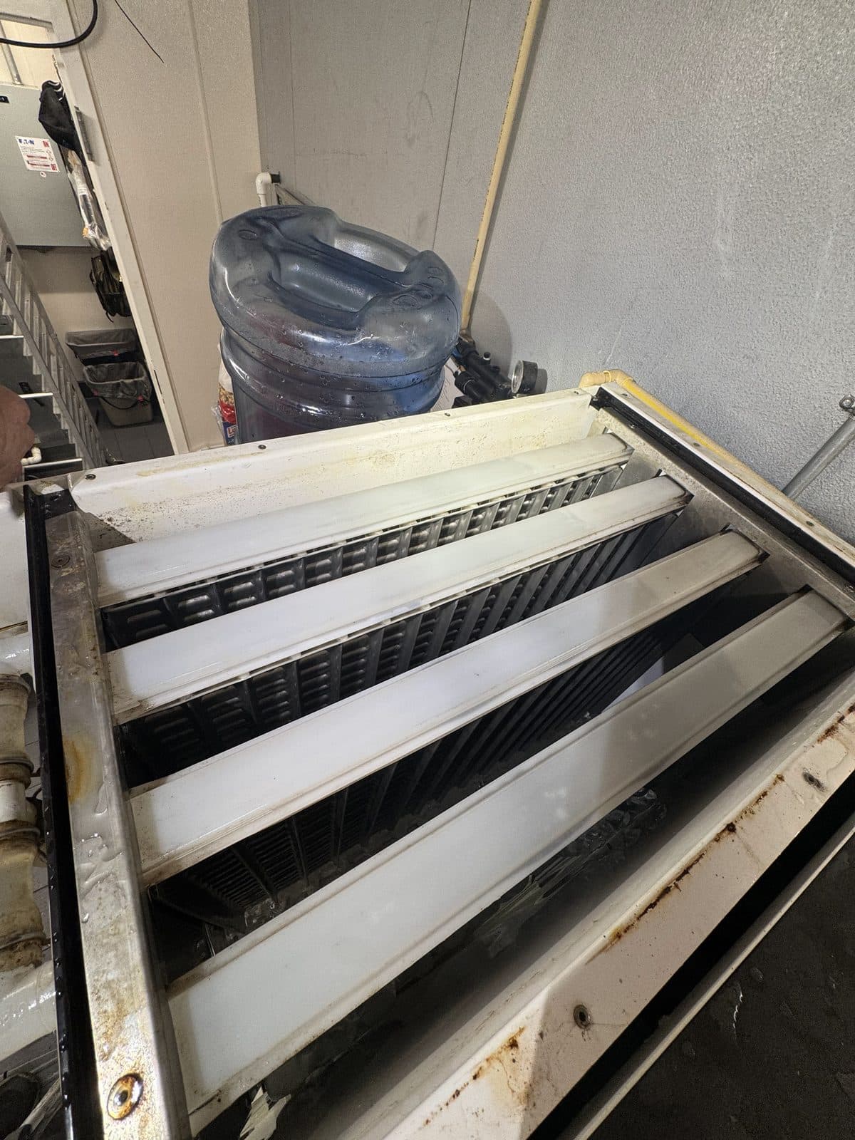 Bar refrigeration repair in commercial kitchen repair, FL — ALANSY technicians
