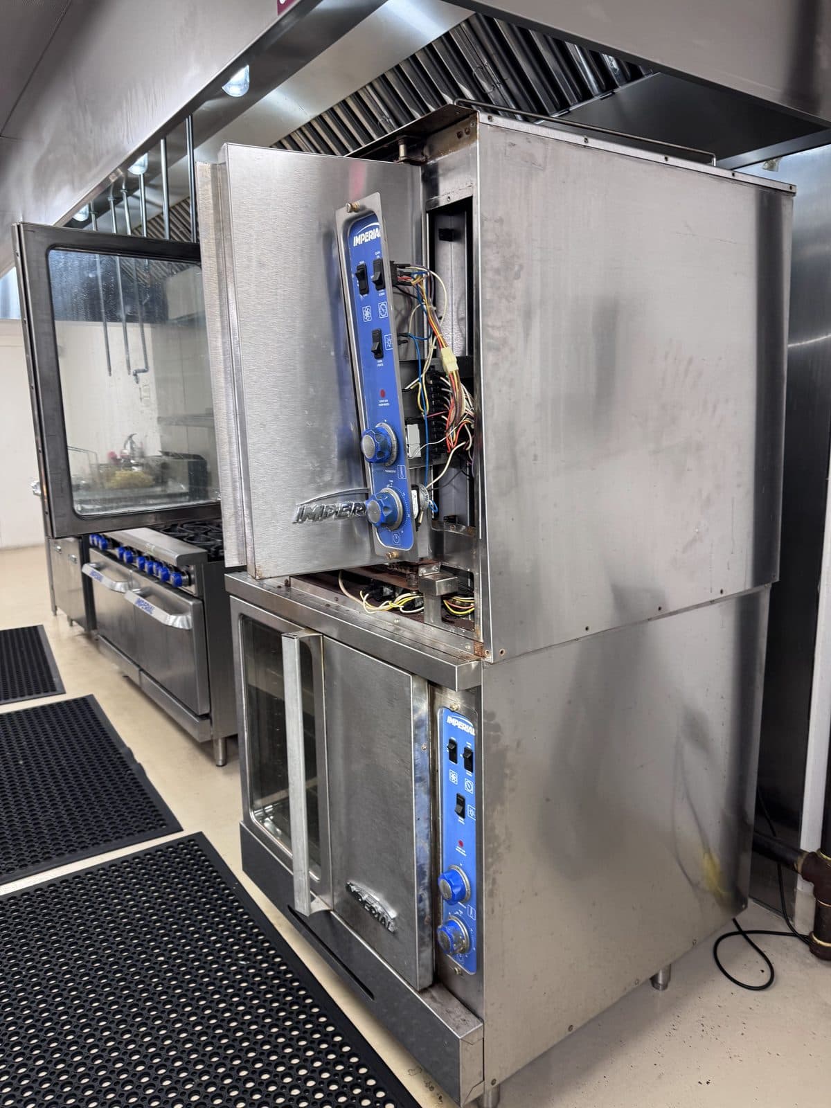 Walk-in cooler repair in destin, FL — ALANSY technicians