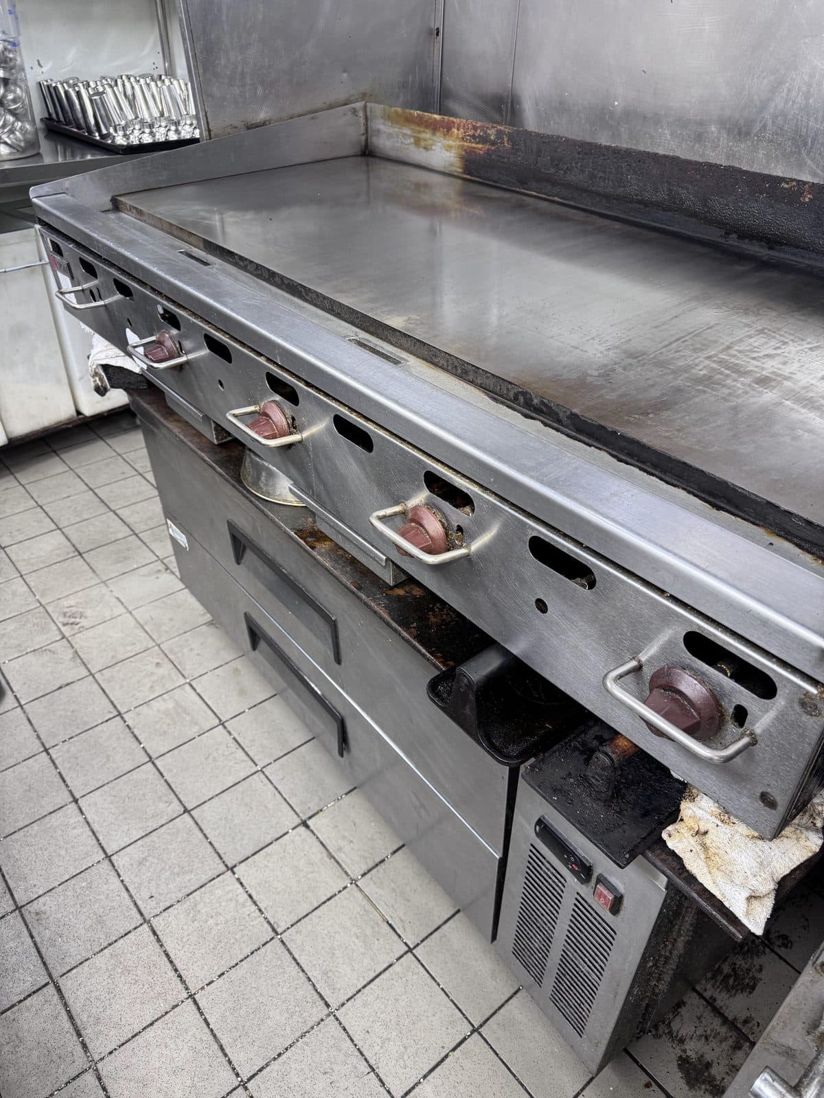 Walk-in cooler repair in bar equipment repair, FL — ALANSY technicians