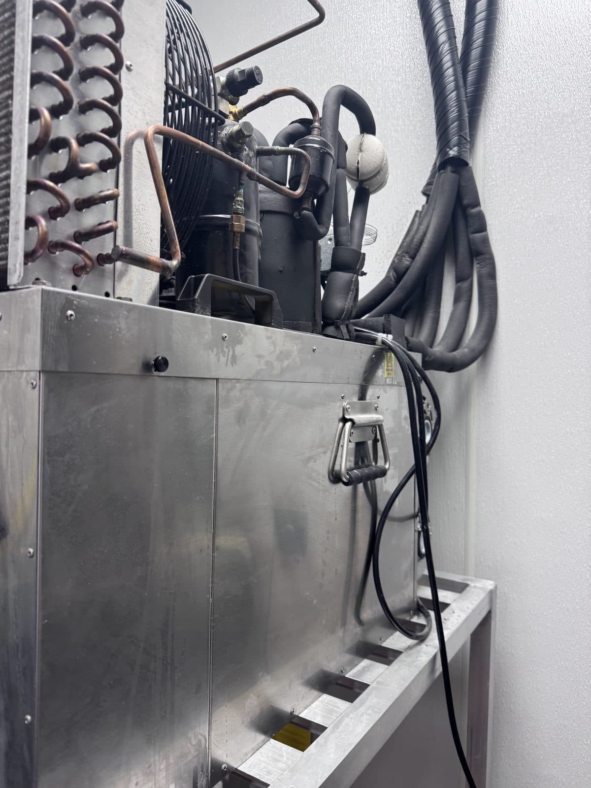 Commercial oven repair in bar equipment repair, FL — ALANSY technicians