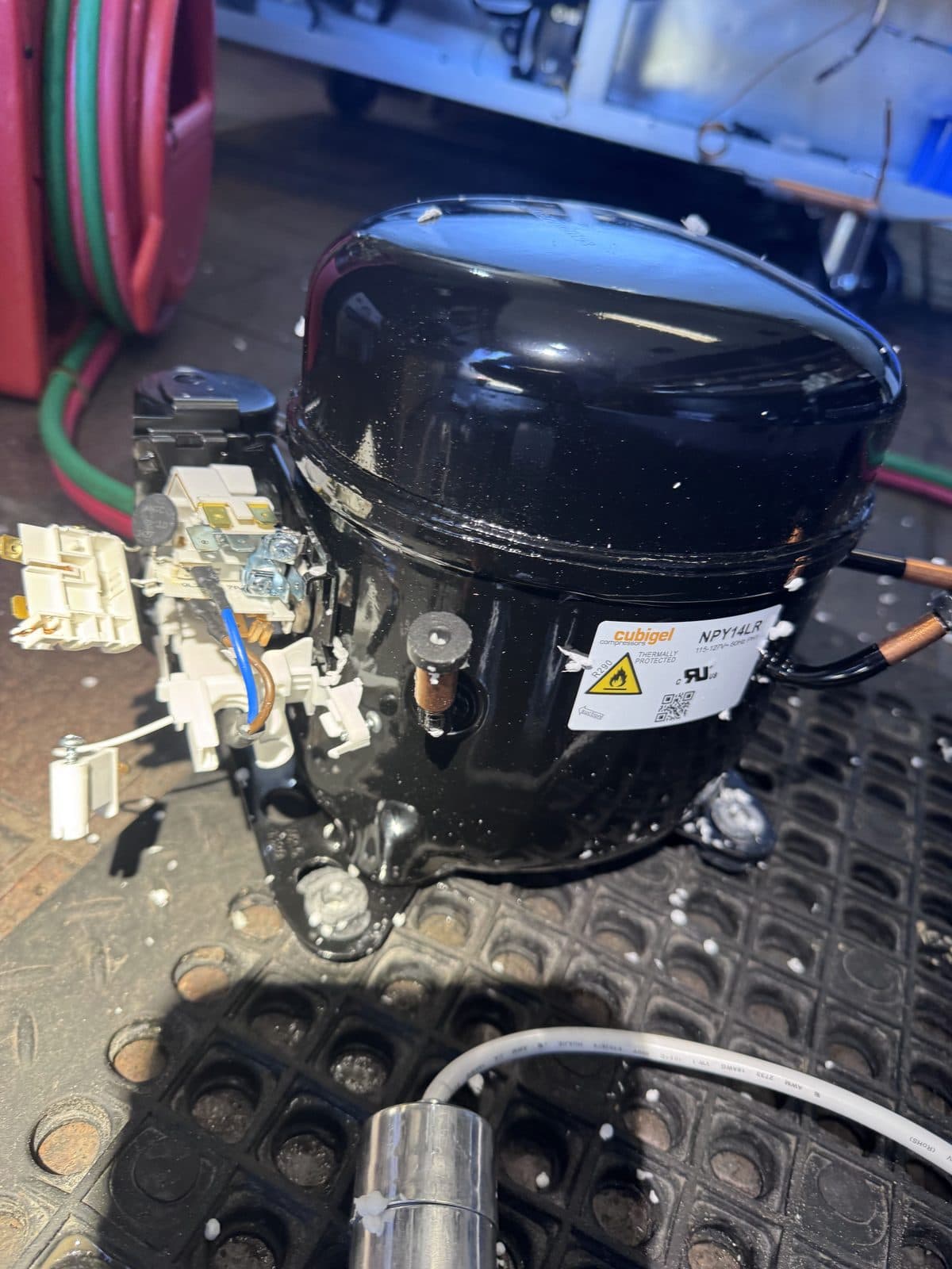 Walk-in cooler repair in navarre beach, FL — ALANSY technicians