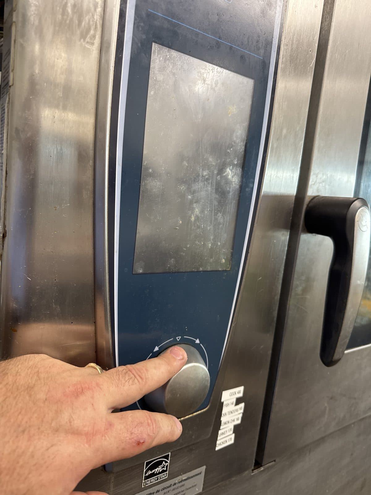Commercial ice machine service in pensacola, FL — ALANSY technicians