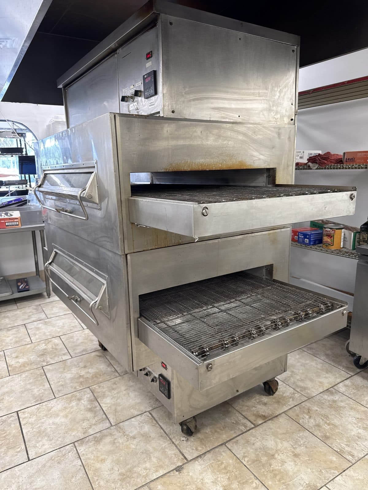 Walk-in freezer repair in commercial refrigeration repair, FL — ALANSY technicians