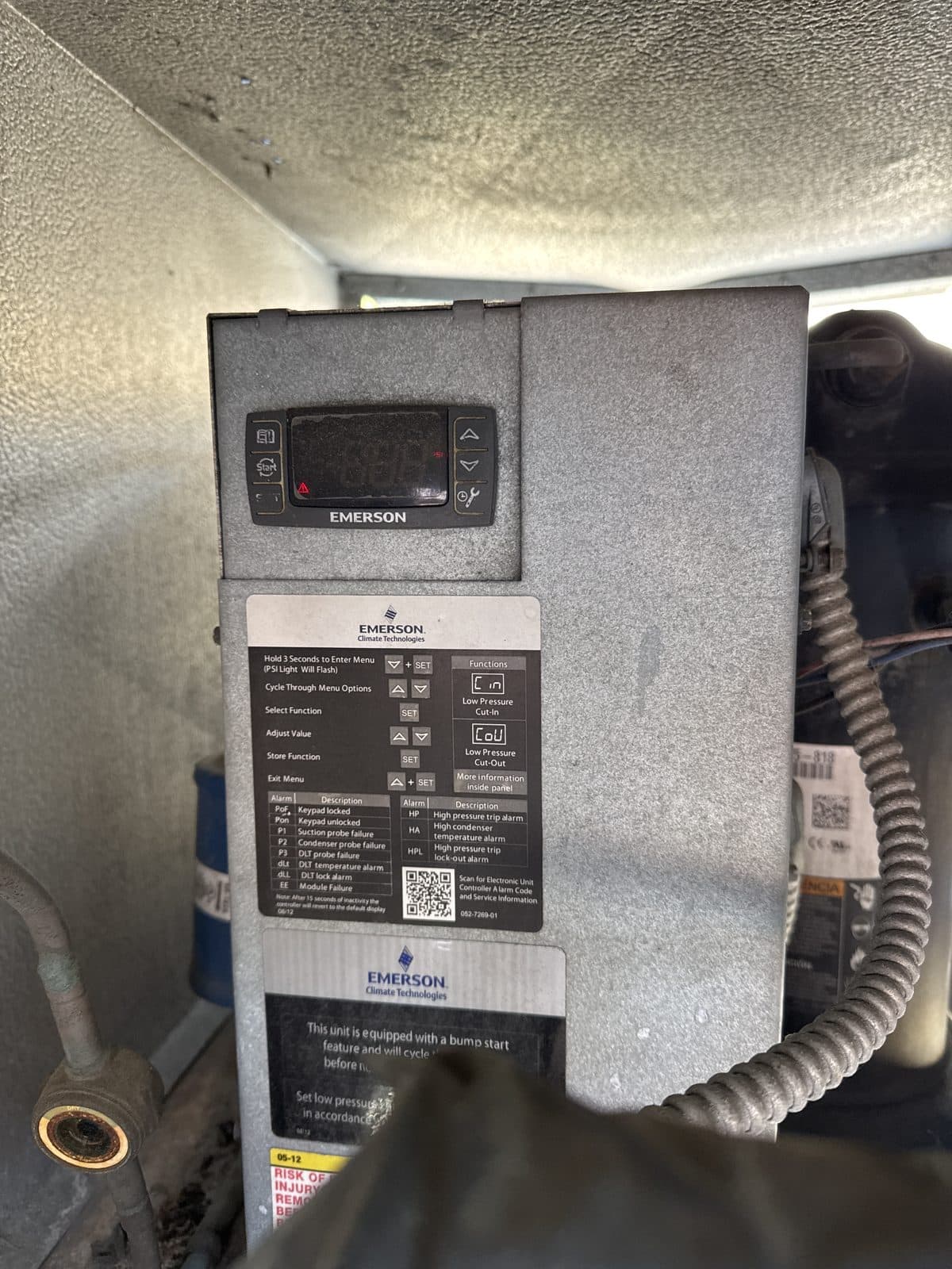 Commercial ice machine service in true, FL — ALANSY technicians